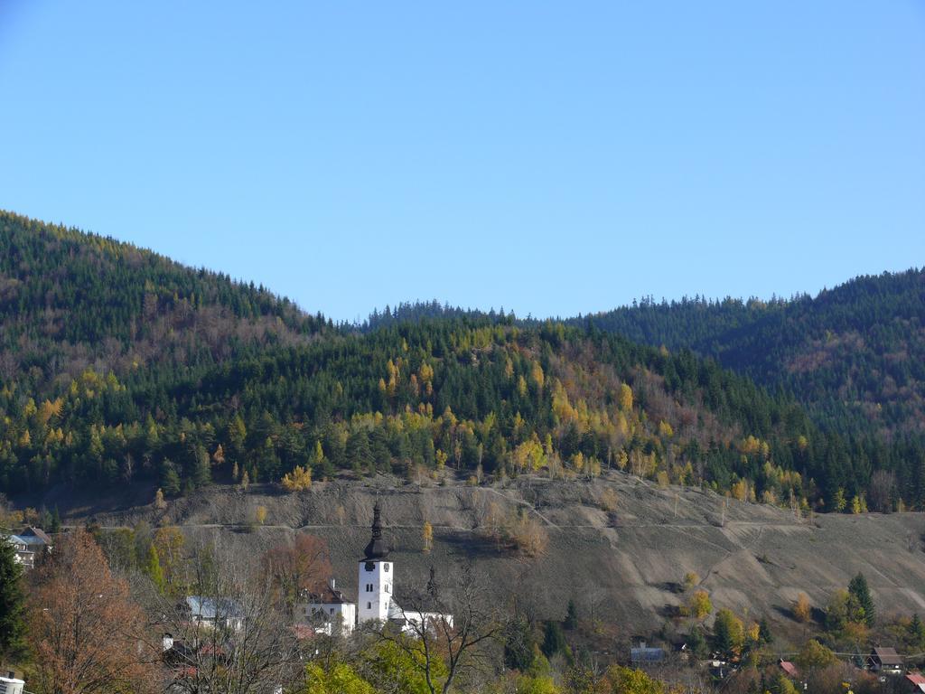 Drevenica Spanka Špania Dolina Buitenkant foto